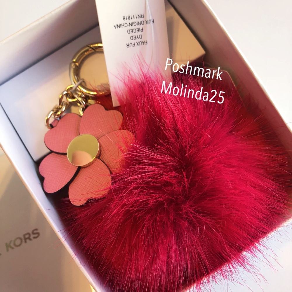 Michael Kors Pompom Key ring